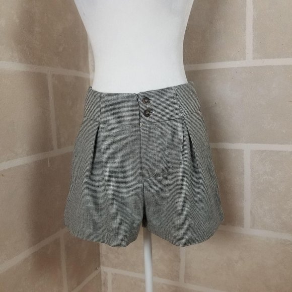 Unknown Pants - Women's Boutique High Waisted Pleated Shorts